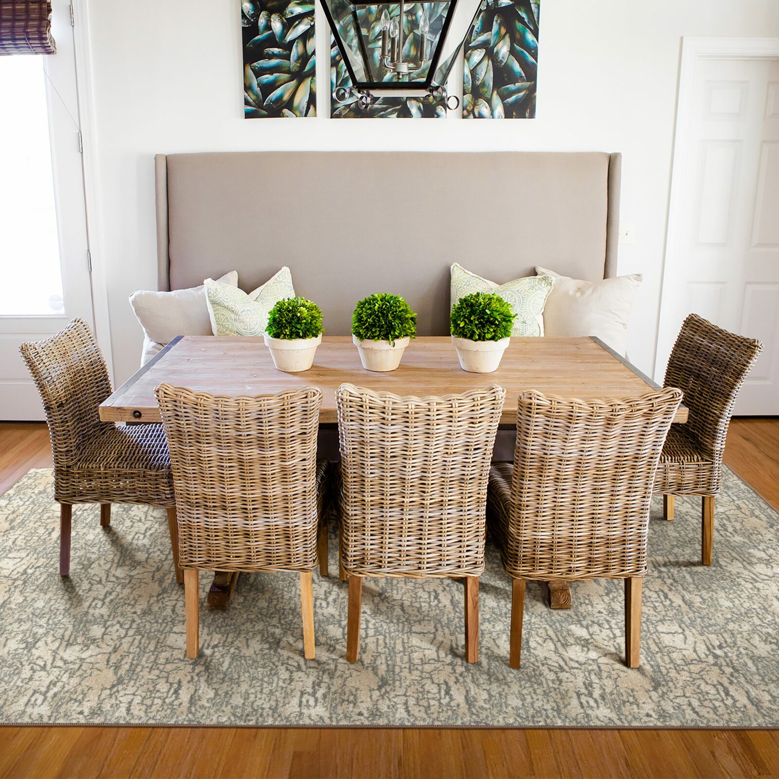 Dining table on carpet | Location Carpet Inc.